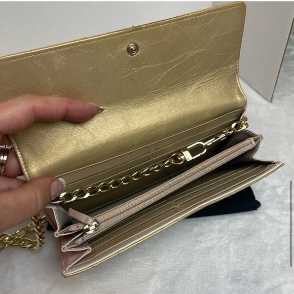 CHANEL Vintage Calf Skin Diamond Stitch CC Logo Long Flap Wallet On A Chain - Picture 8 of 14
